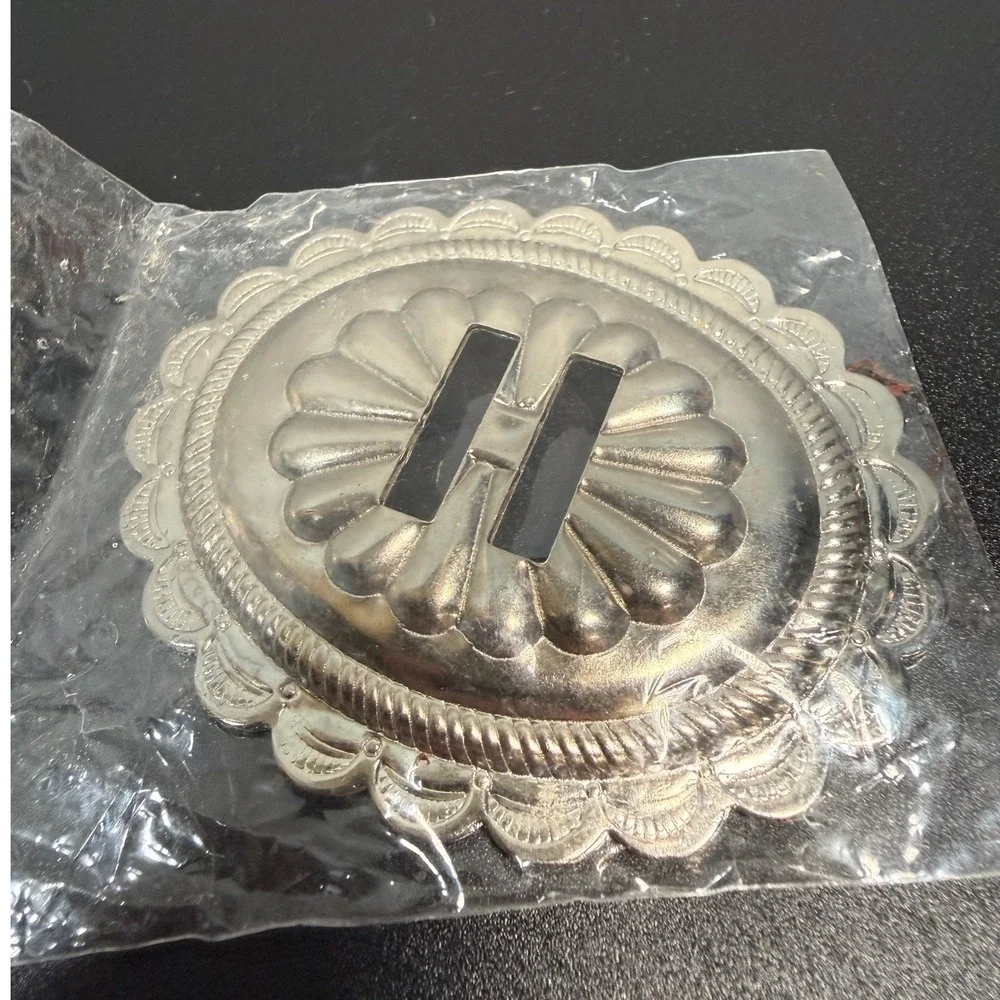 Vintage Silver Tone Belt Buckle Blank Oval Western Craft DIY NOS‎ Scalloped Edge